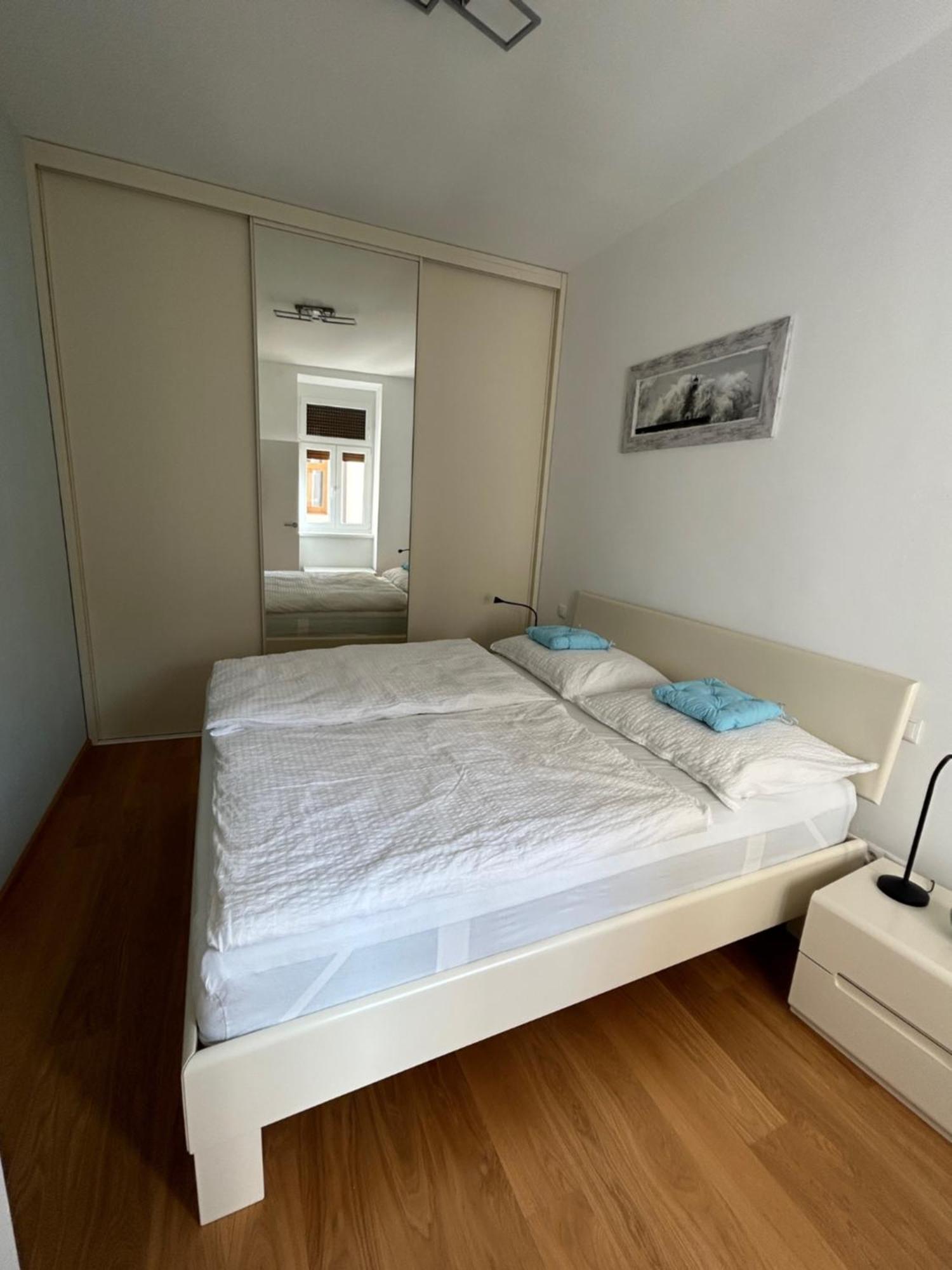Apartment Central 10 Wien